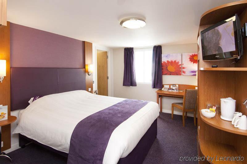 Premier Inn טוקסברי מראה חיצוני תמונה